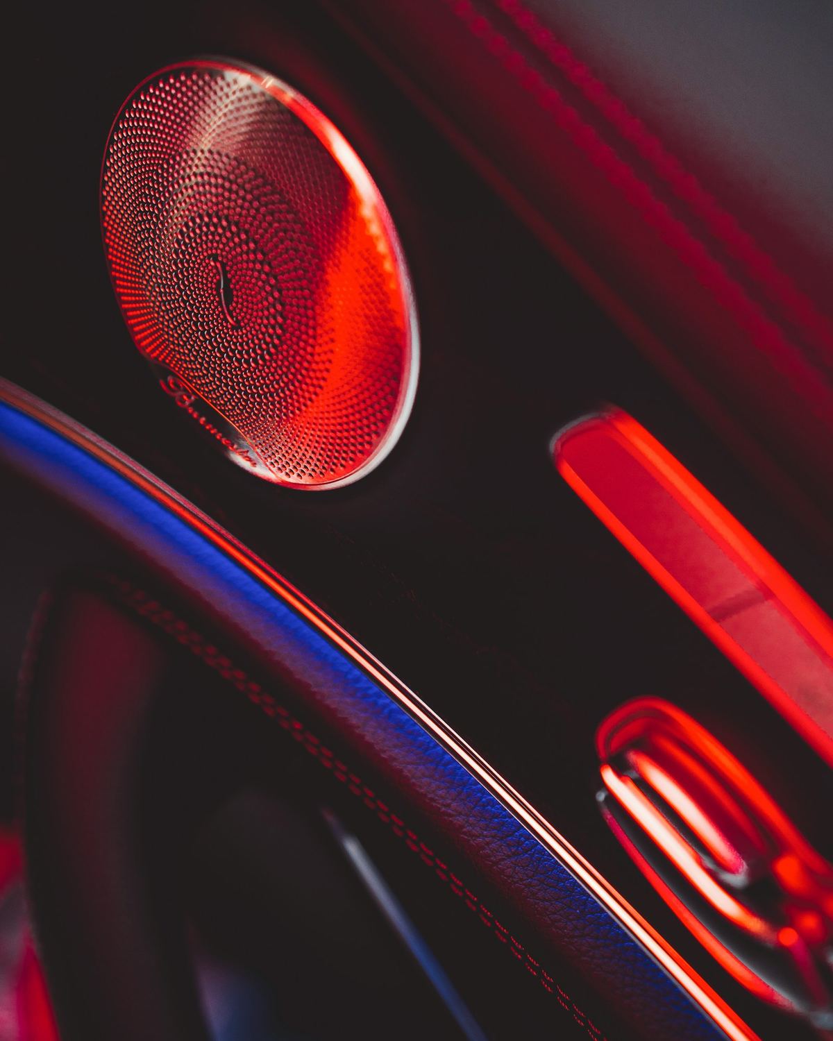 Illuminated car speaker grille sample